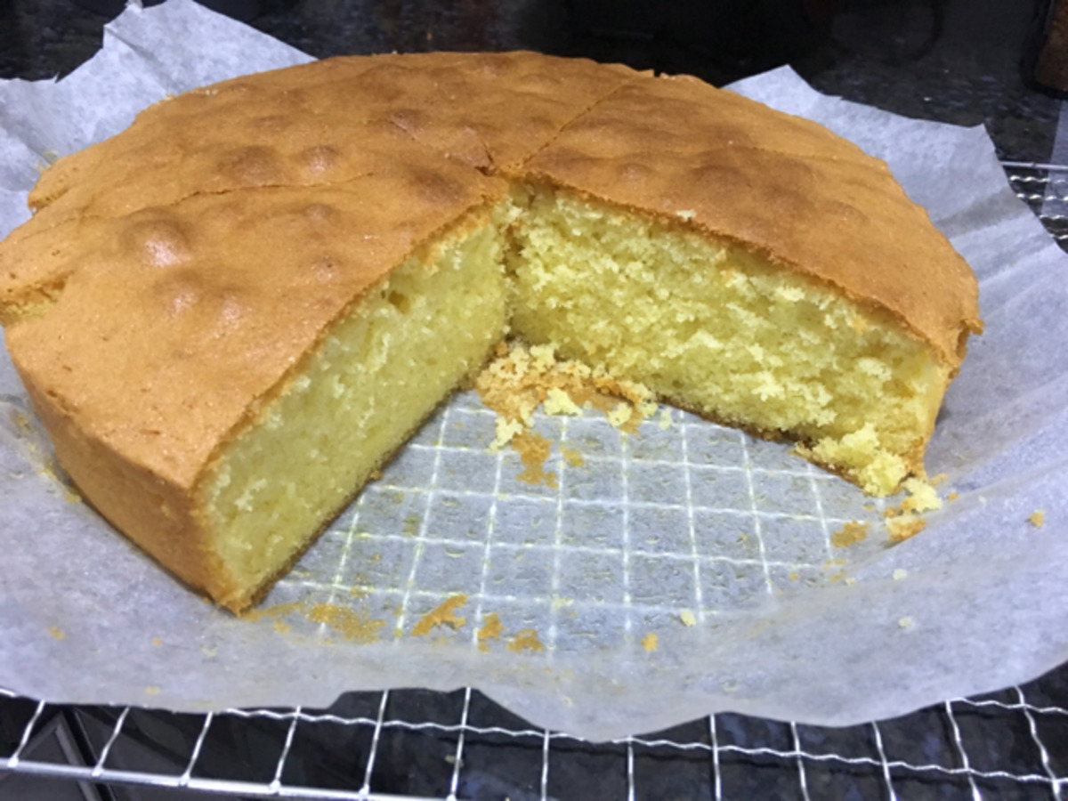 Traditional Butter Cake