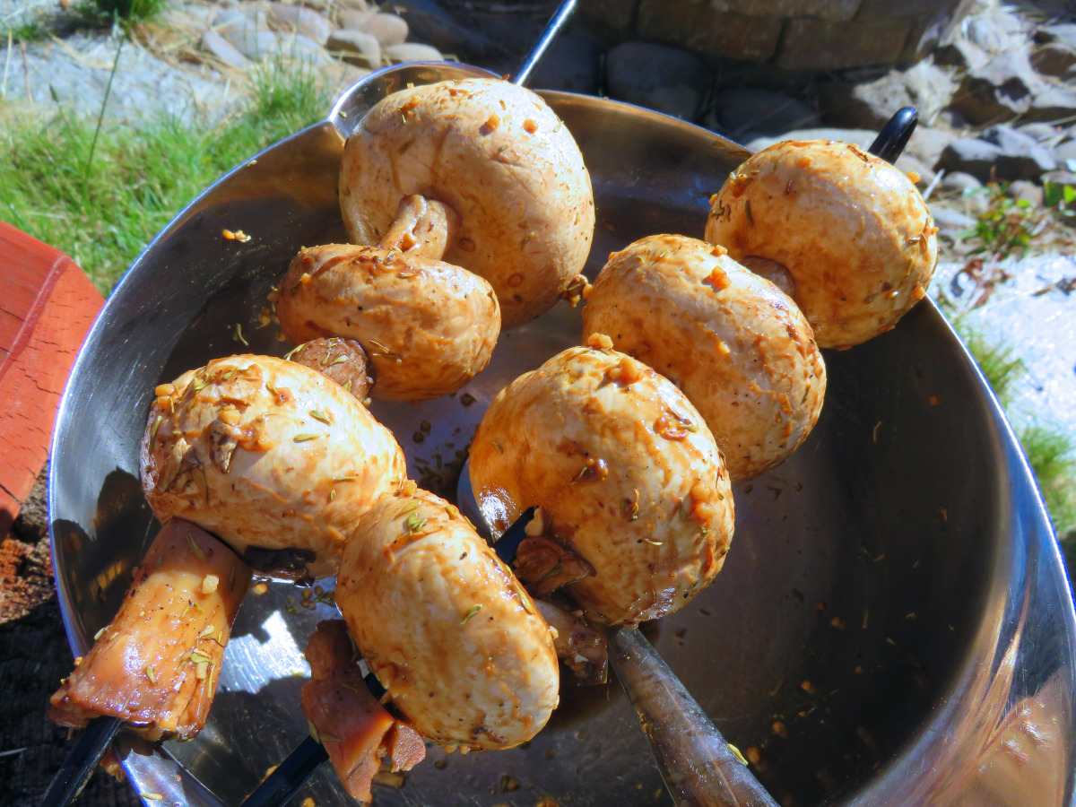 Balsamic Garlic Grilled Mushroom Skewers