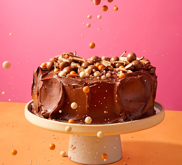 Malteser cake