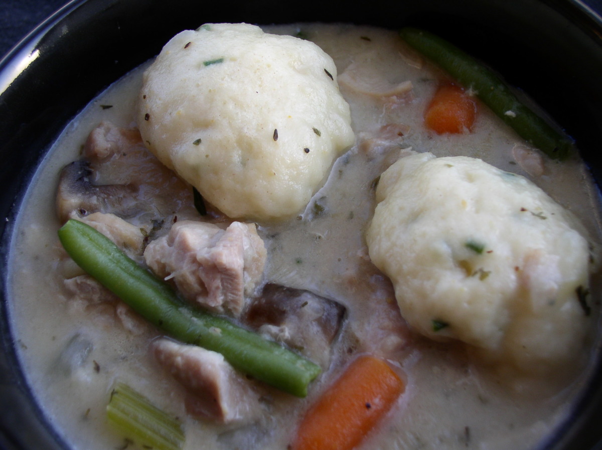 Nif'S Easy Baking Powder Dumplings (Crock Pot Or Stove Top)