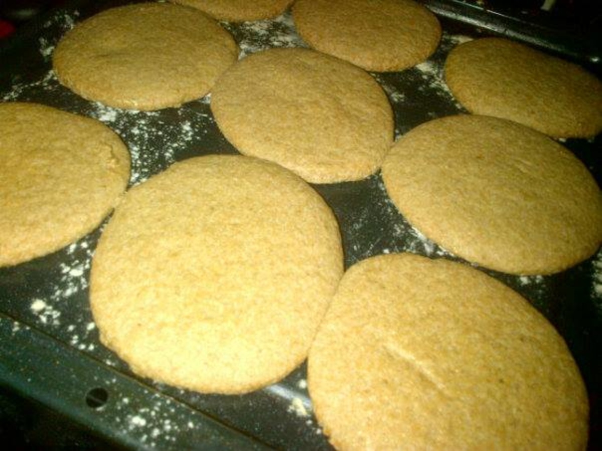 Jamaican Bulla Cake