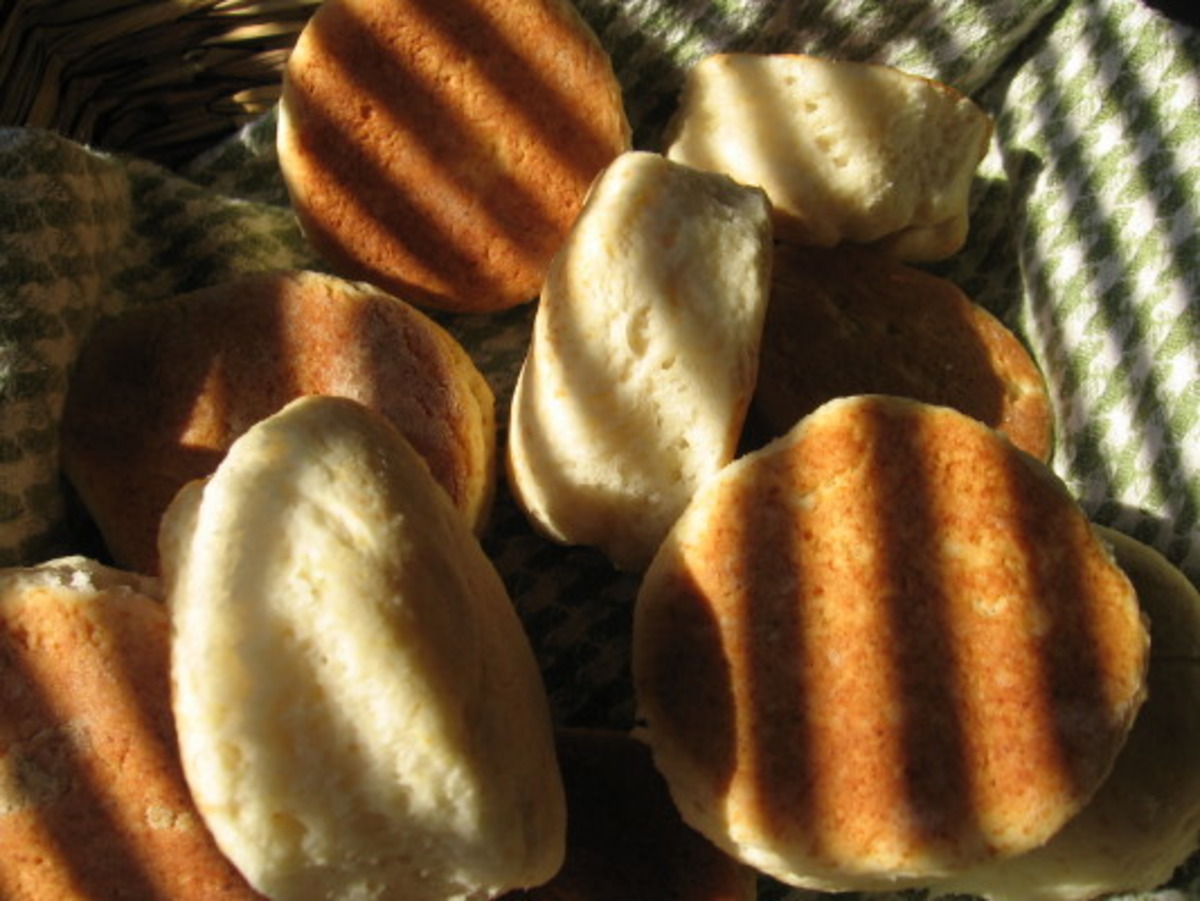 Dainty Crusty Biscuits