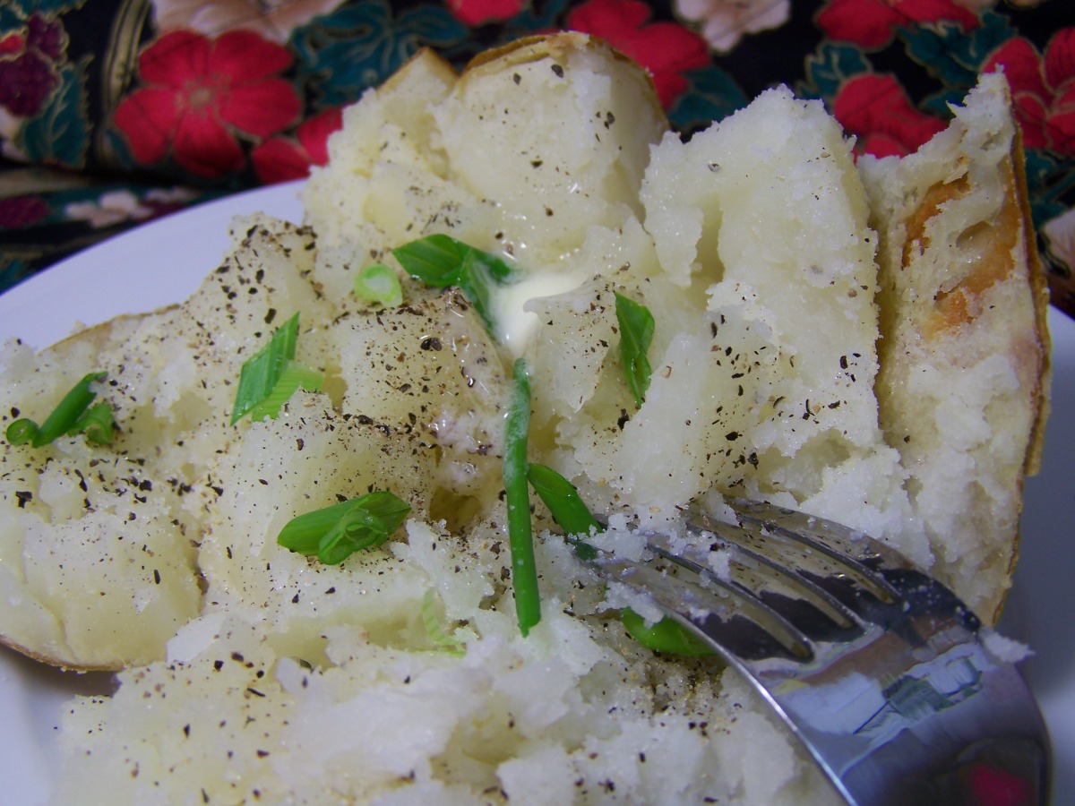 Restaurant Style Baked Potatoes