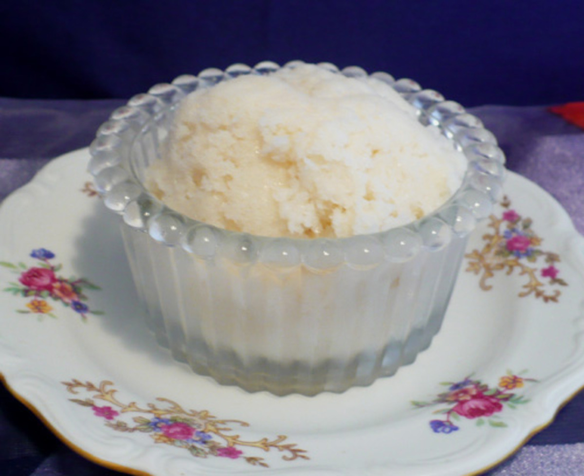 Simple Vanilla Ice Milk