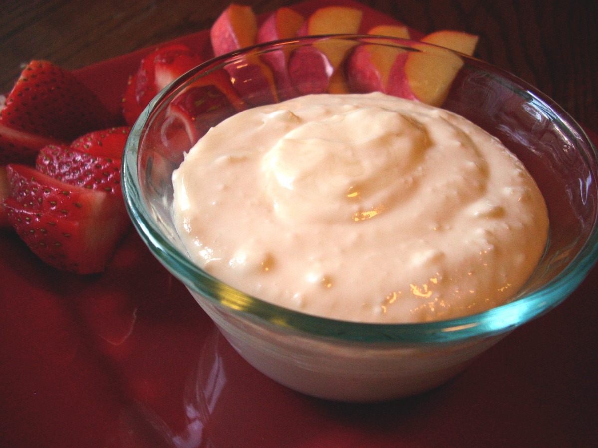 Honey Cream Cheese Fruit Dip