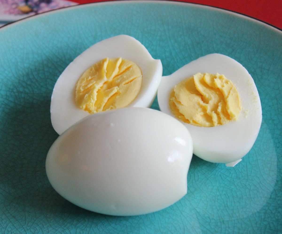 Perfect Hard Boiled Eggs (Technique)