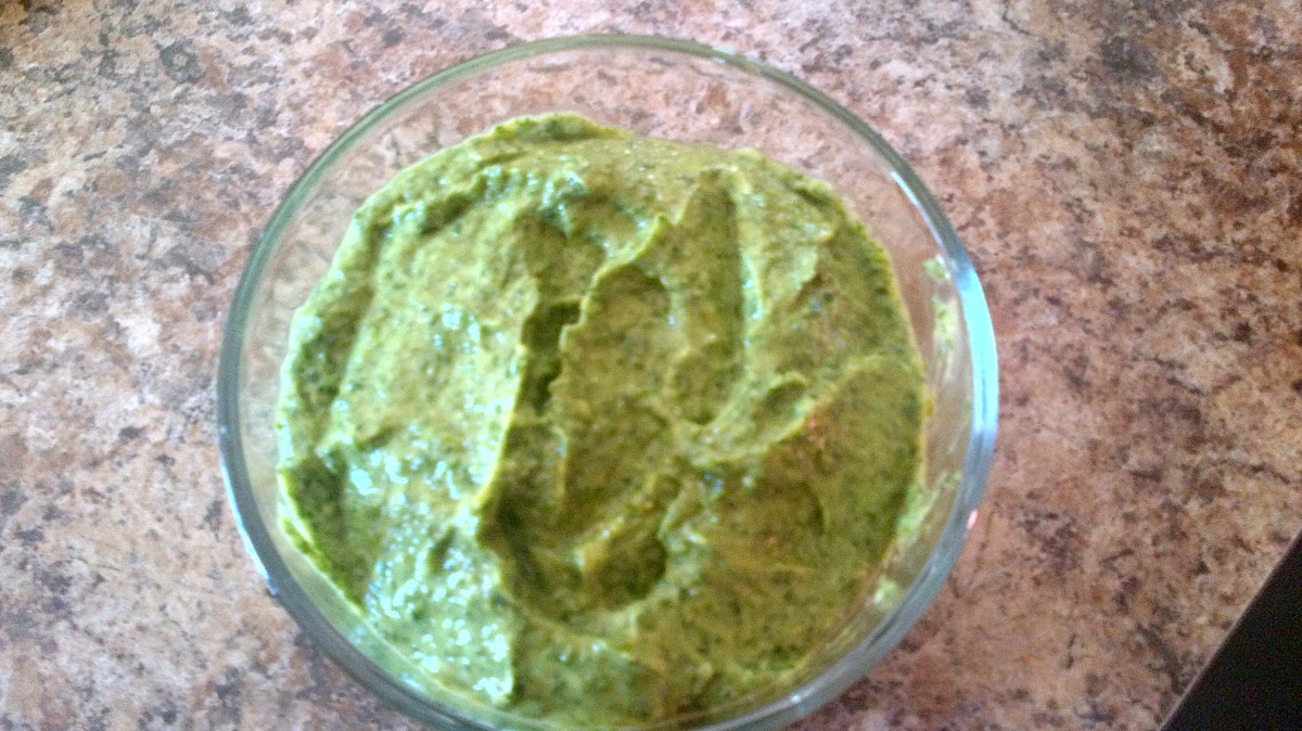 Simple Spinach Dip (Raw Vegan))