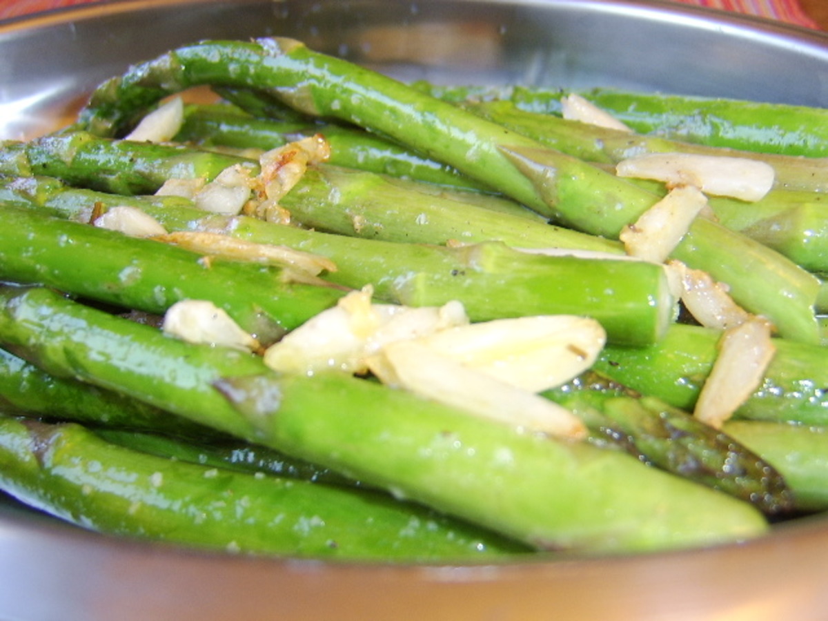 Asparagus And Toasted Garlic