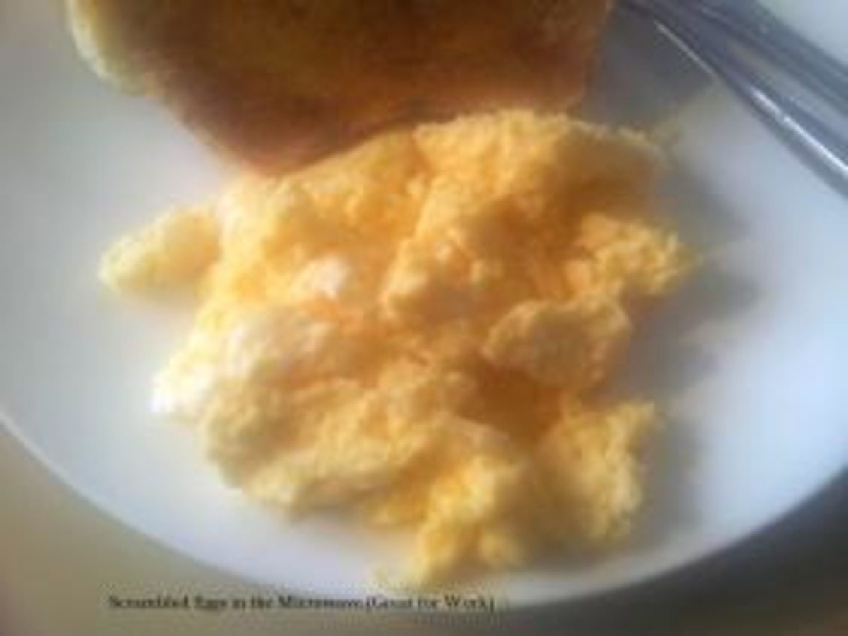 Scrambled Eggs In The Microwave (Great For Work!)