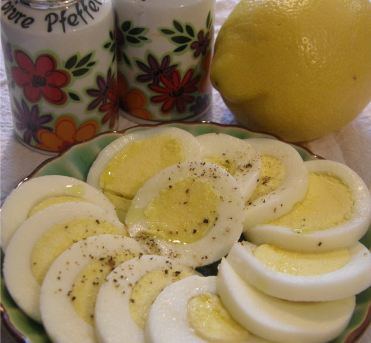 Greek Hard Boiled Eggs Easter Style