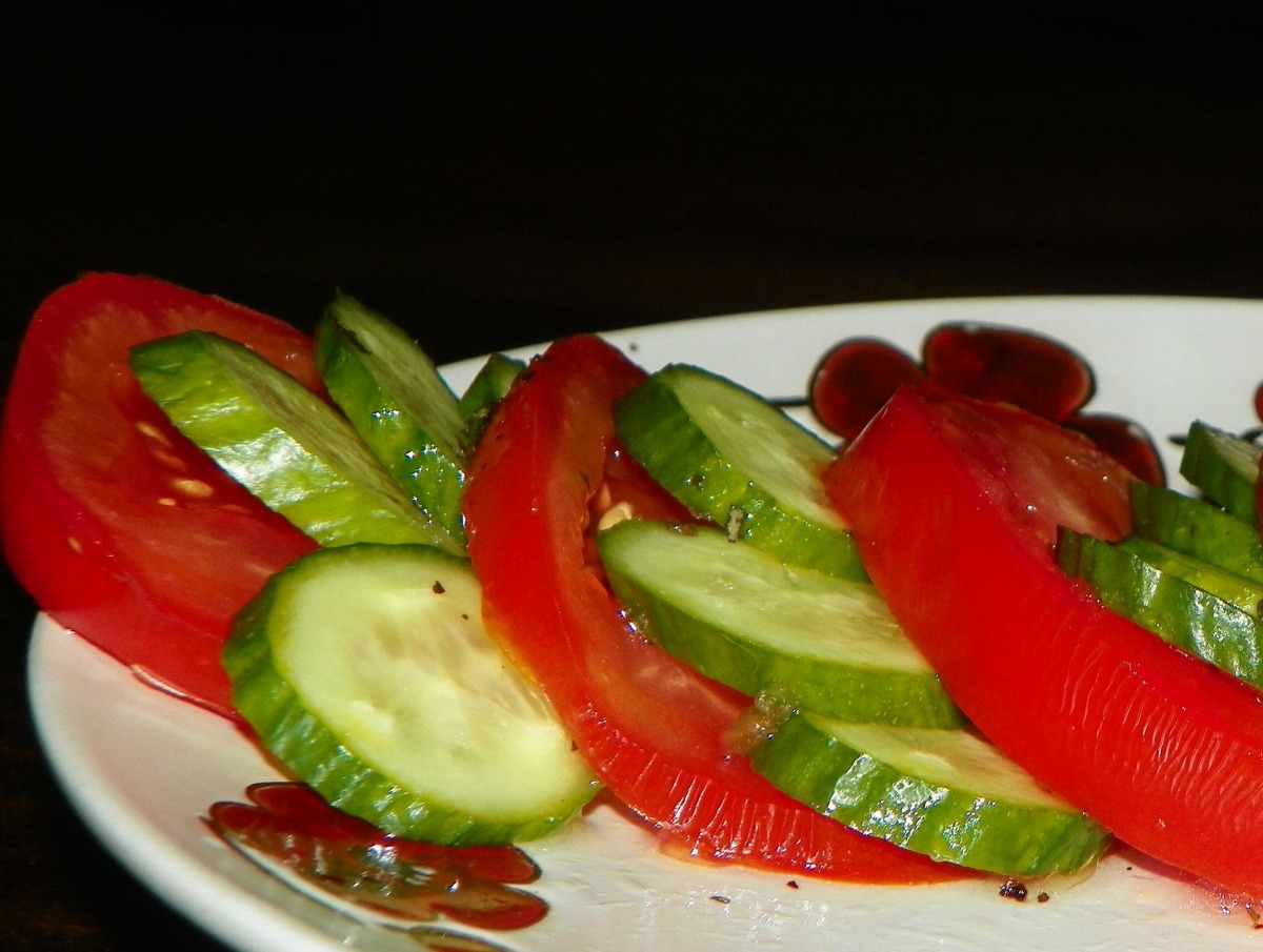 Tomato Cucumber Salad